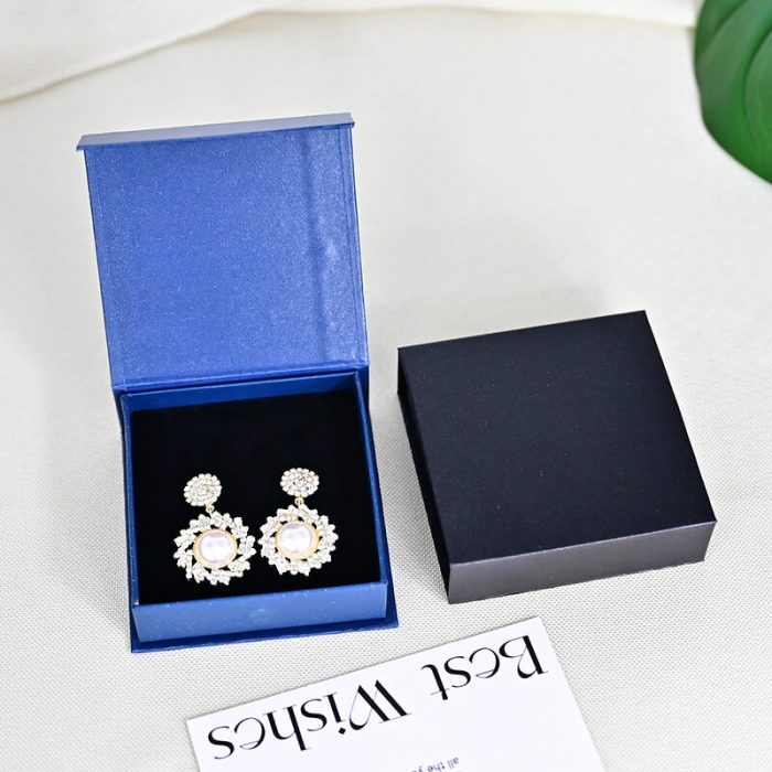 Earring Packaging - Image 2